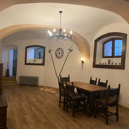 Superb - Medieval Apartment Кутна-Гора Экстерьер фото